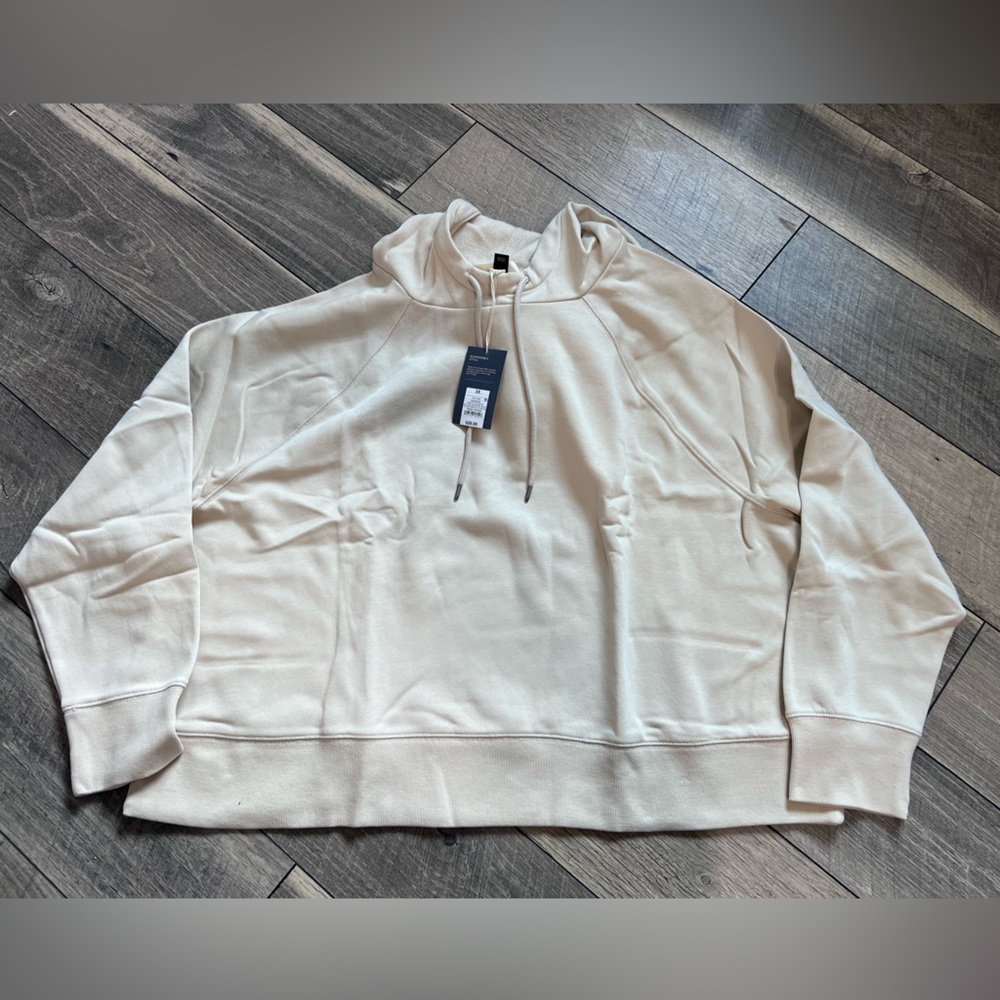 Universal Thread Women’s Hoodie
